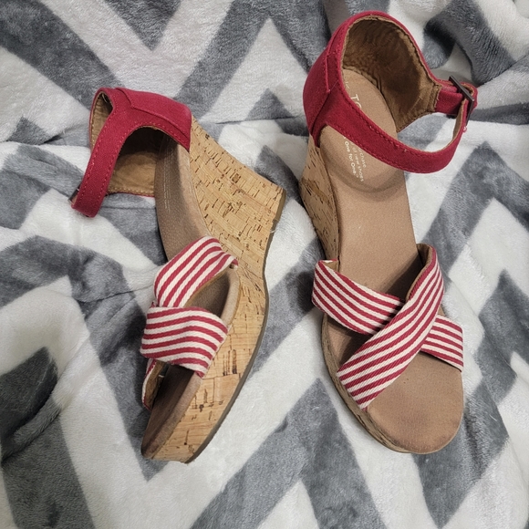 Toms Shoes - Toms Red & White Striped Criss Cross Sandal Wedge Platforms, Size 9.5